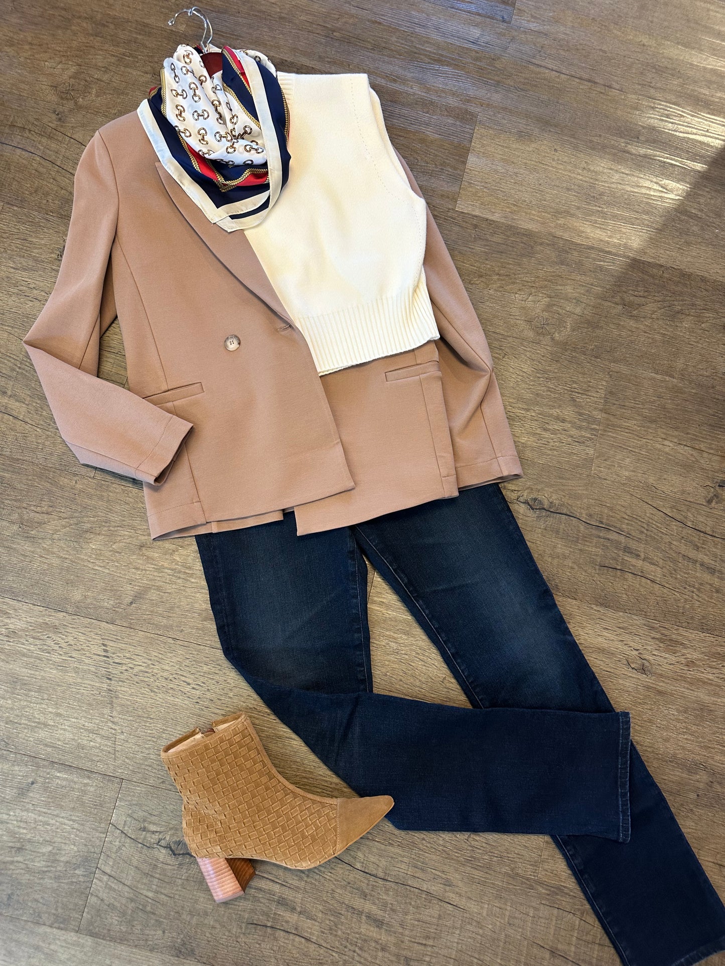 Ponte Blazer in camel by B-YU