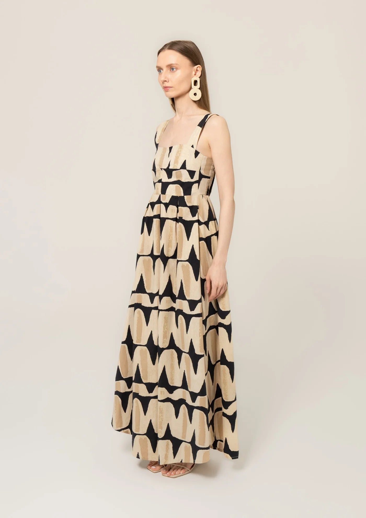 Janie Dress in black vista by Bel Kazan