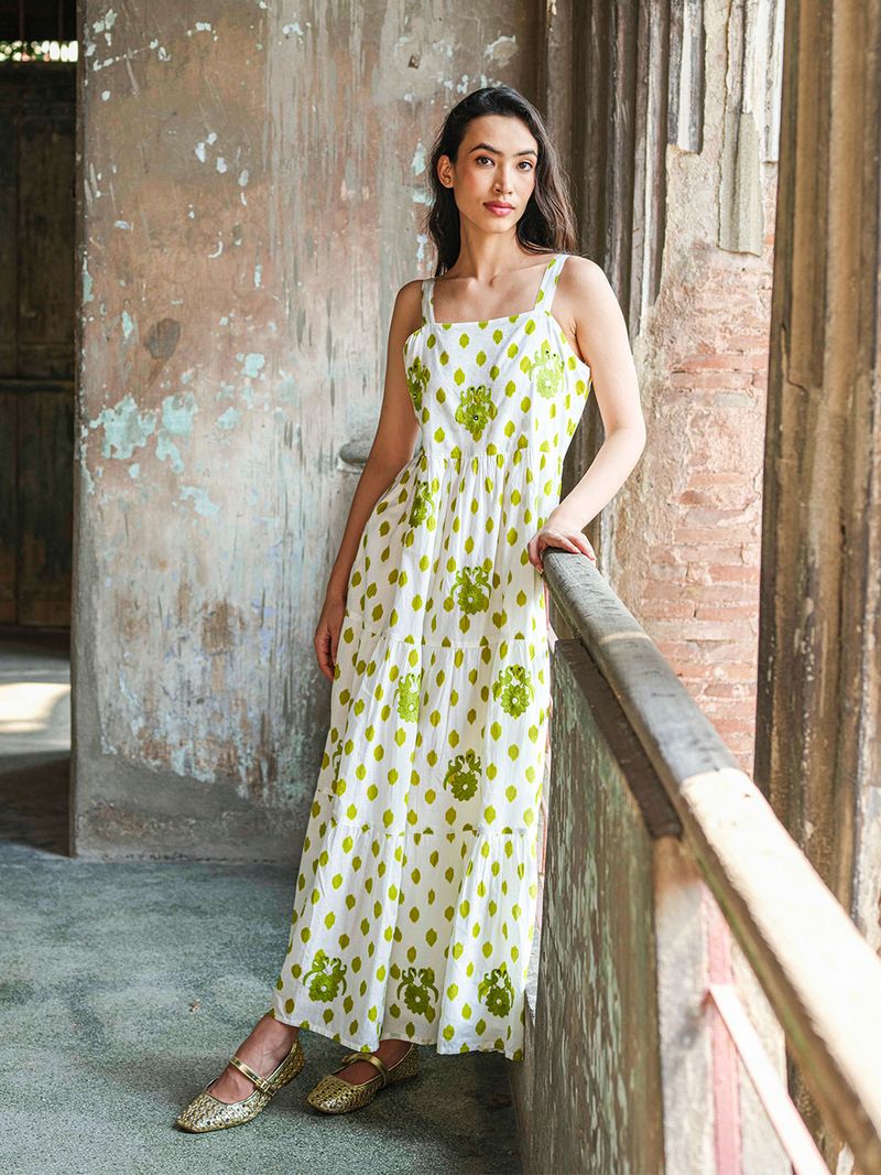 Cornflower Embroidered Bird Dress in green by Nimo