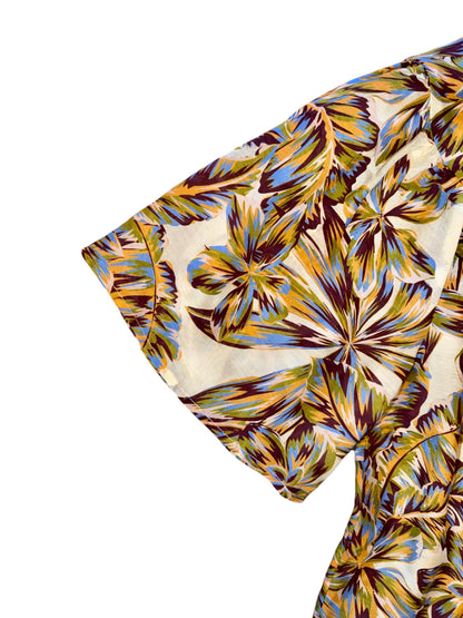Cotton and silk printed botanical fabric detailing 