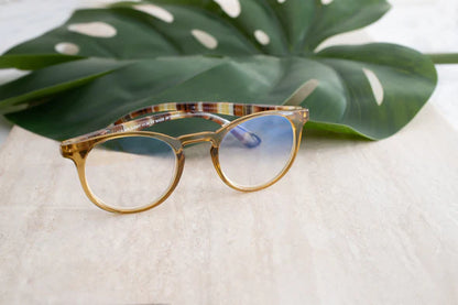 Arlo Reading Glasses: Honey / +1.50