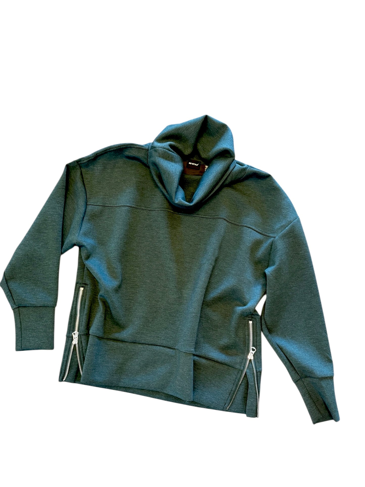 Fillana Scuba Funnel Neck Pullover in pine by RD