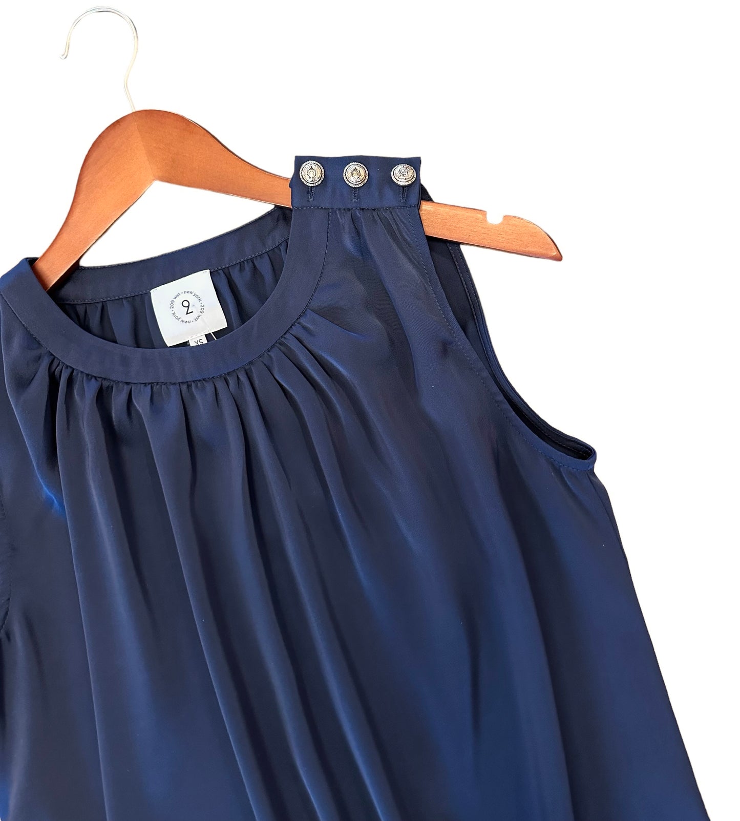 Sleeveless Top in navy by 209