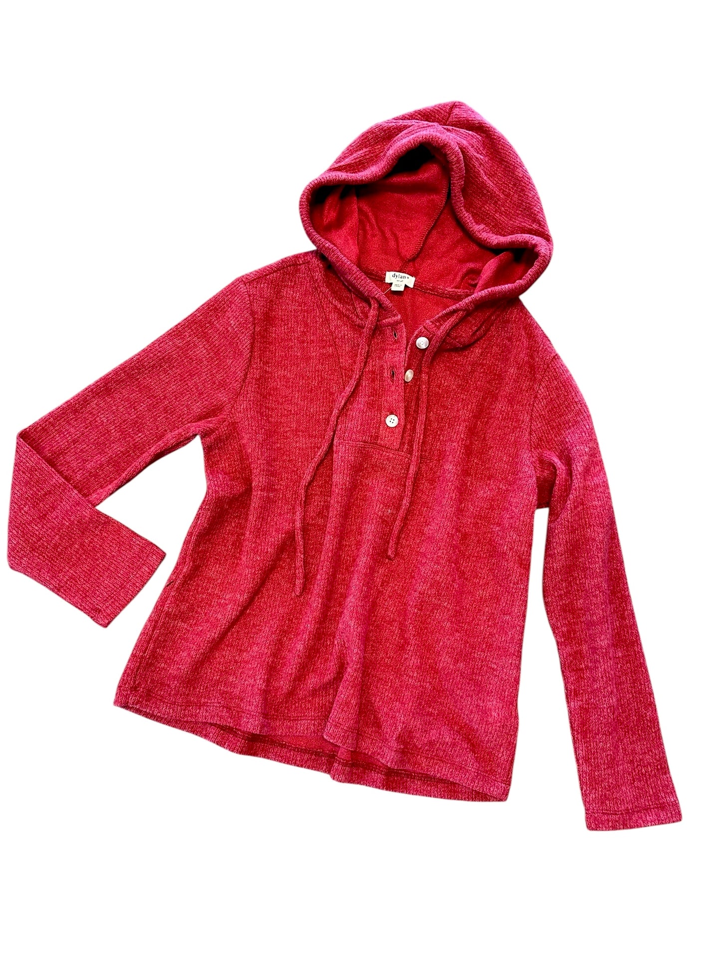 Cozy Moment Pullover in red by Dylan