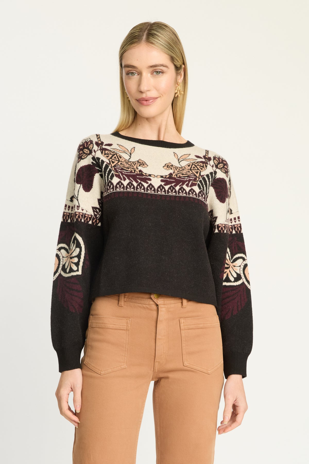 Noa Sweater in crouching cheetah by Caballero