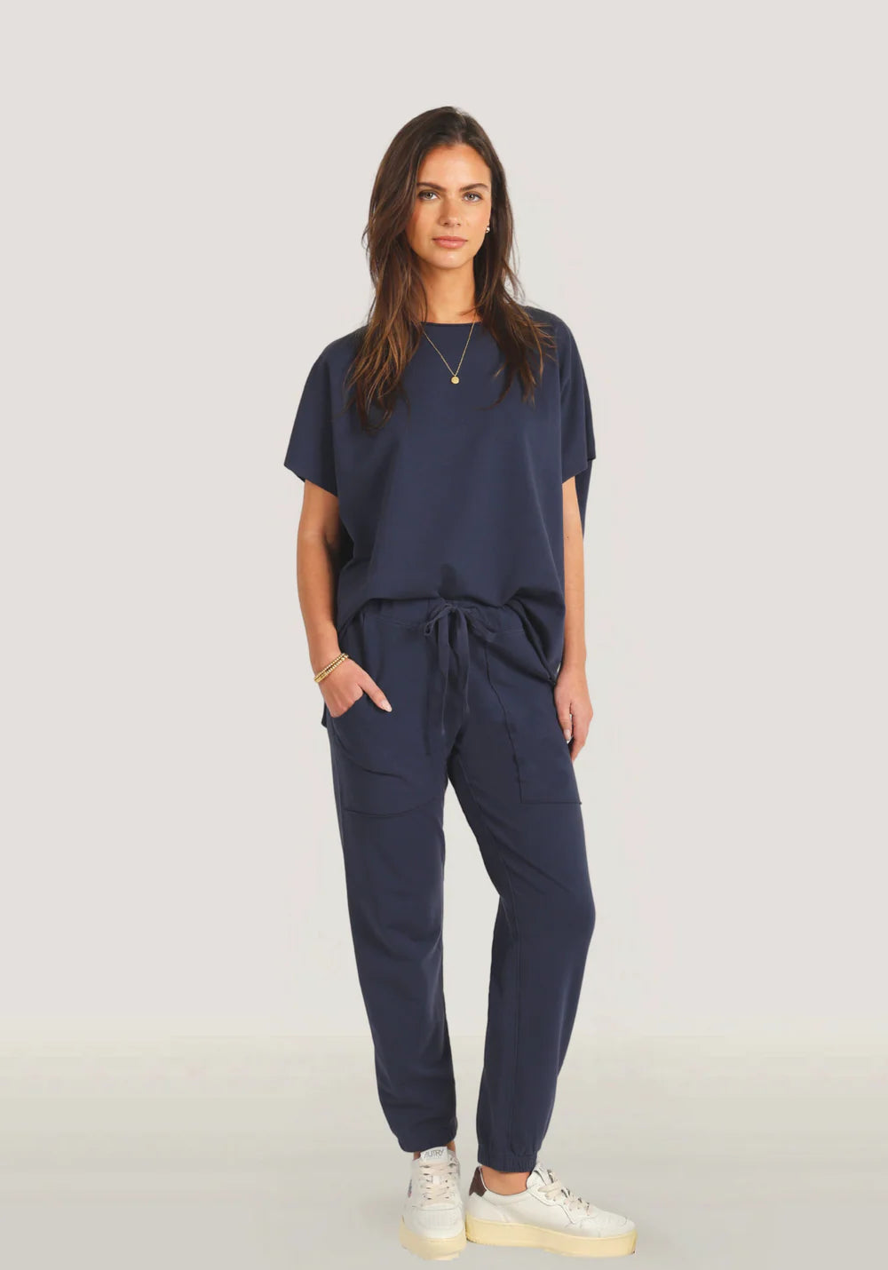Cali Fleece Cargo Jogger Pant in mocha by Dylan