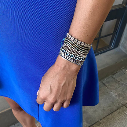 Square Bracelet in brass by JUJU