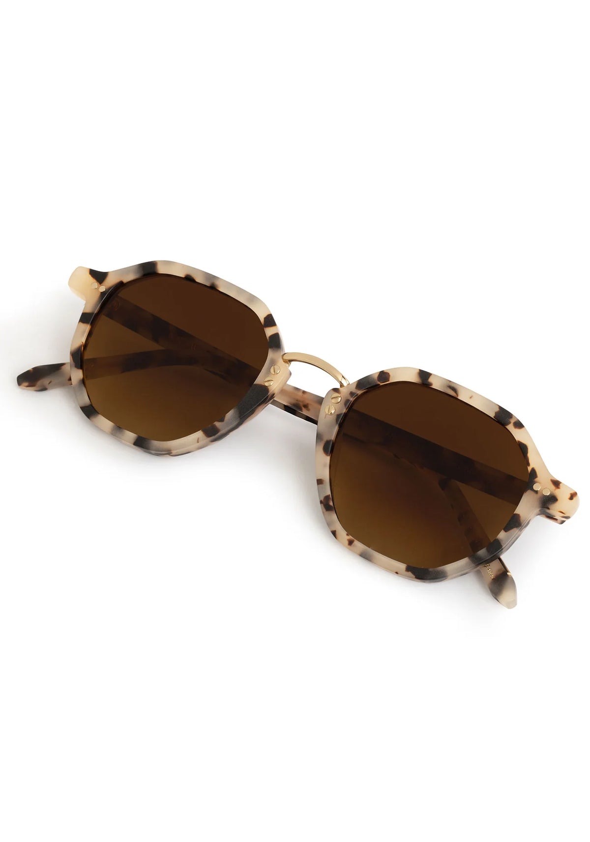 Dakota in Matte Oyster 18K Polarized by Krewe
