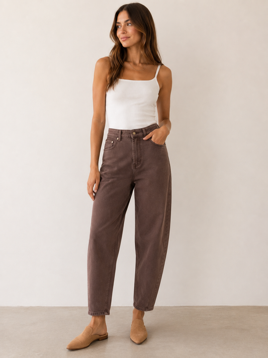 Barrel Jeans in cacao by Esqualo