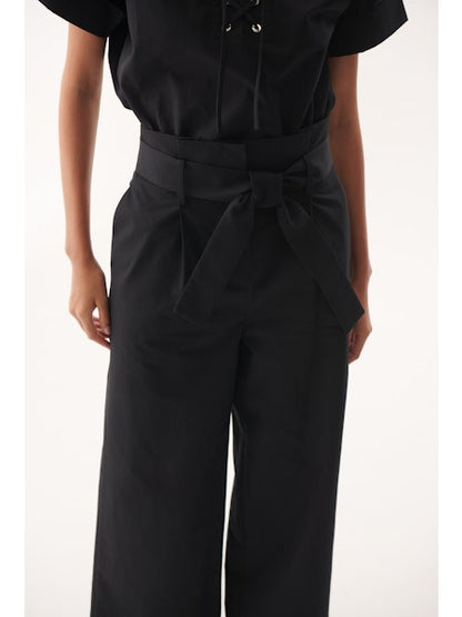 Lauren Pants in black by Exquise