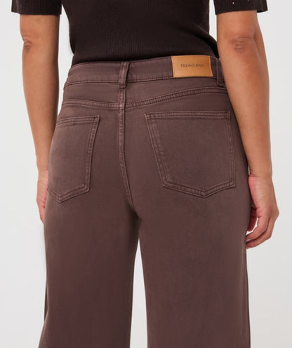 Barrel Jeans in cacao by Esqualo