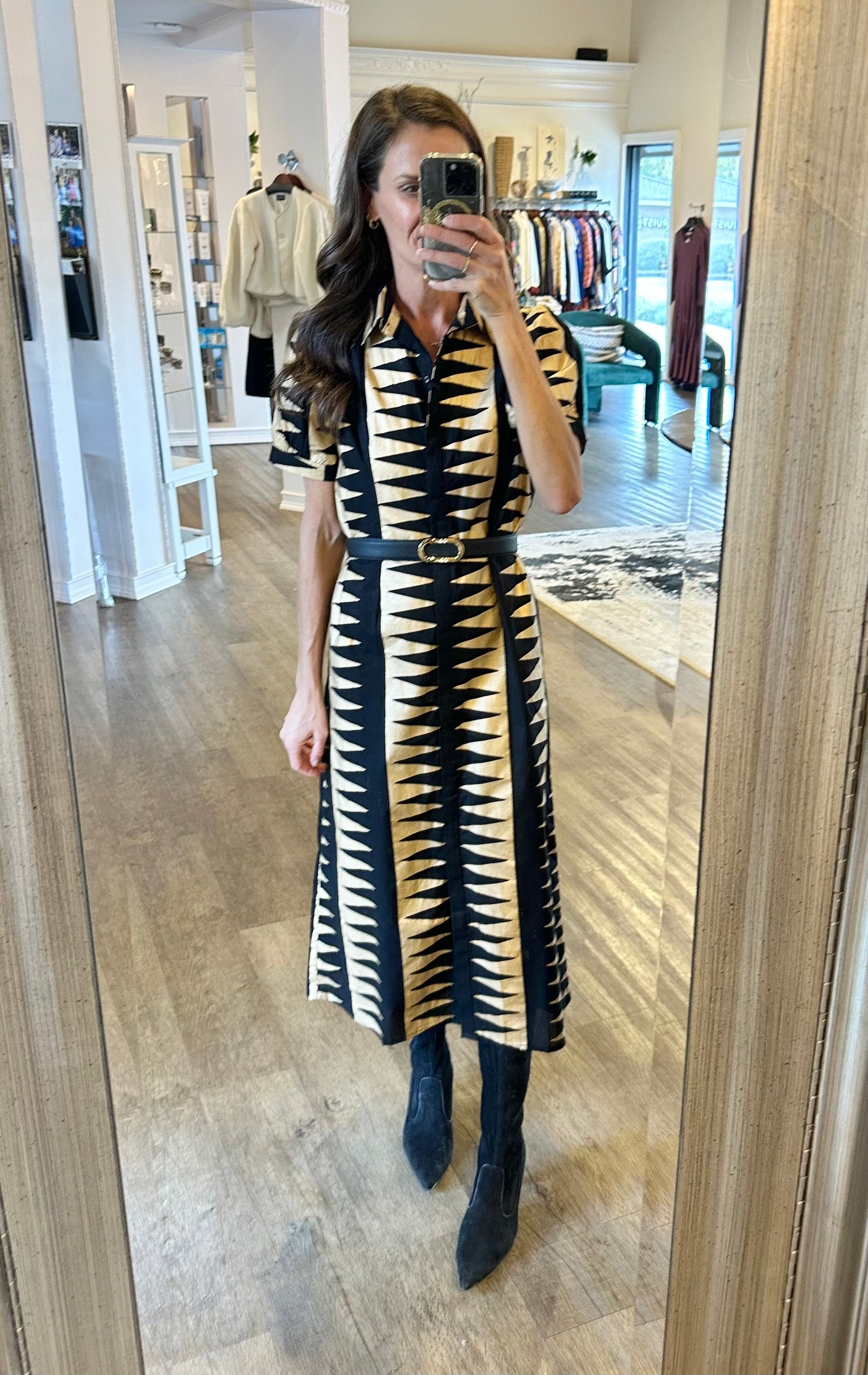 Kris Edgy Dress in black by Beau & Ro