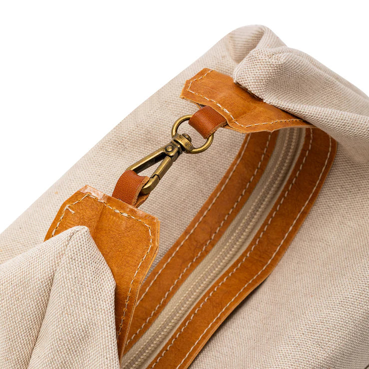 Hobo Moon Bag in natural by Uashmama