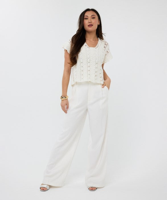 Crochet Crop Top in white by Esqualo