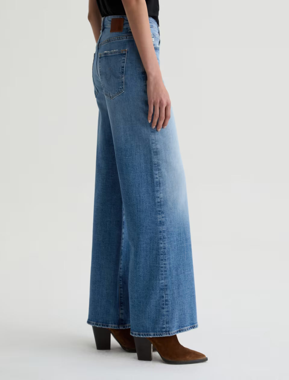 Saige High Rise Wide Leg in american west by AG