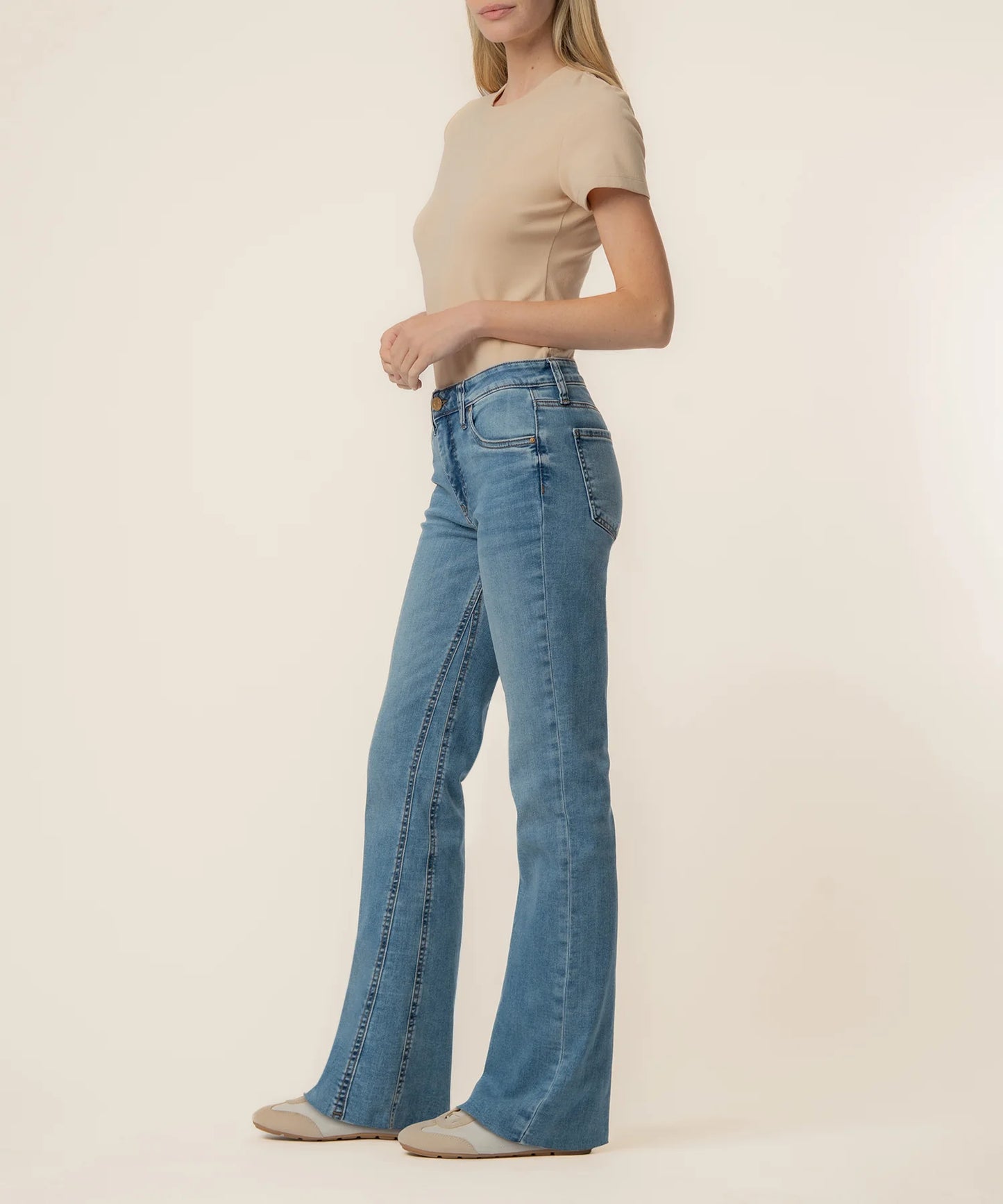 Kelly High Rise Kick Flare in legend by KUT