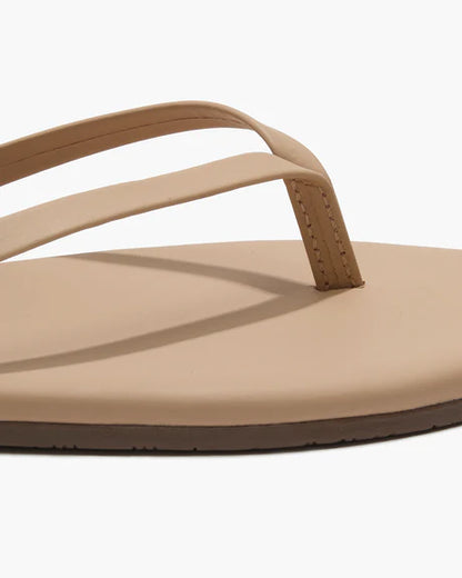 Foundations Matte Flip Flop in sunkissed by TKEES