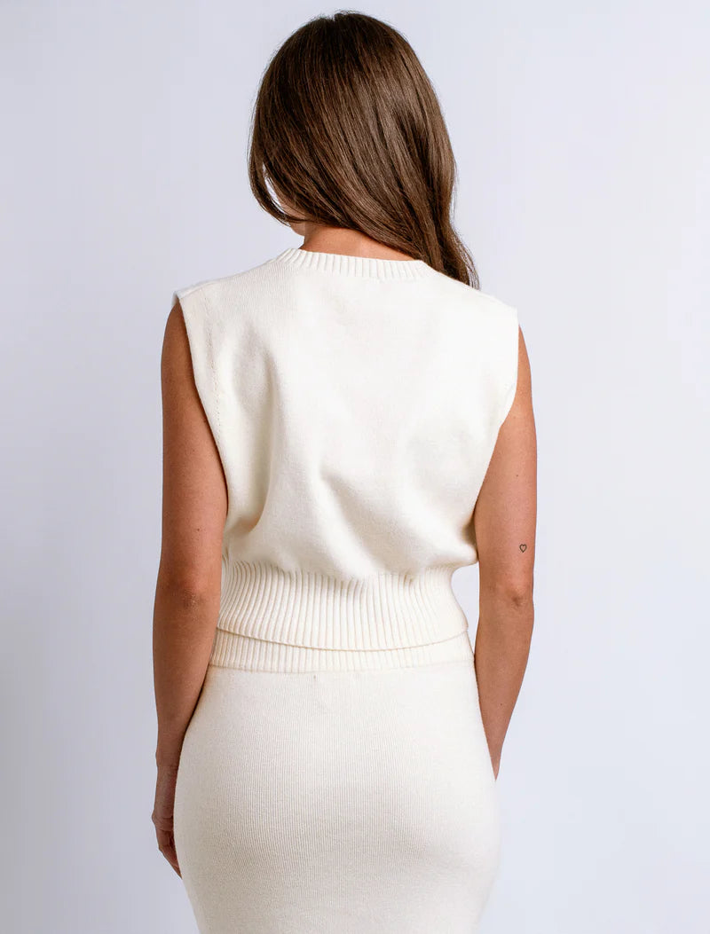 Issa Sweater Top in ecru by Kerisma