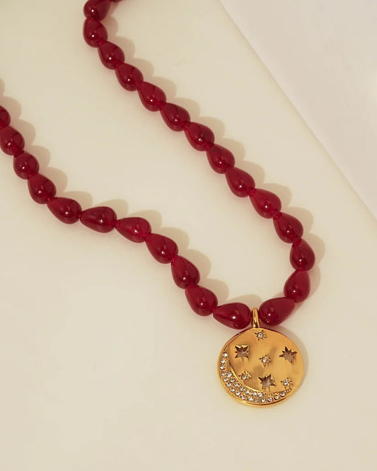 Magyl Necklace in gold by Kozakh