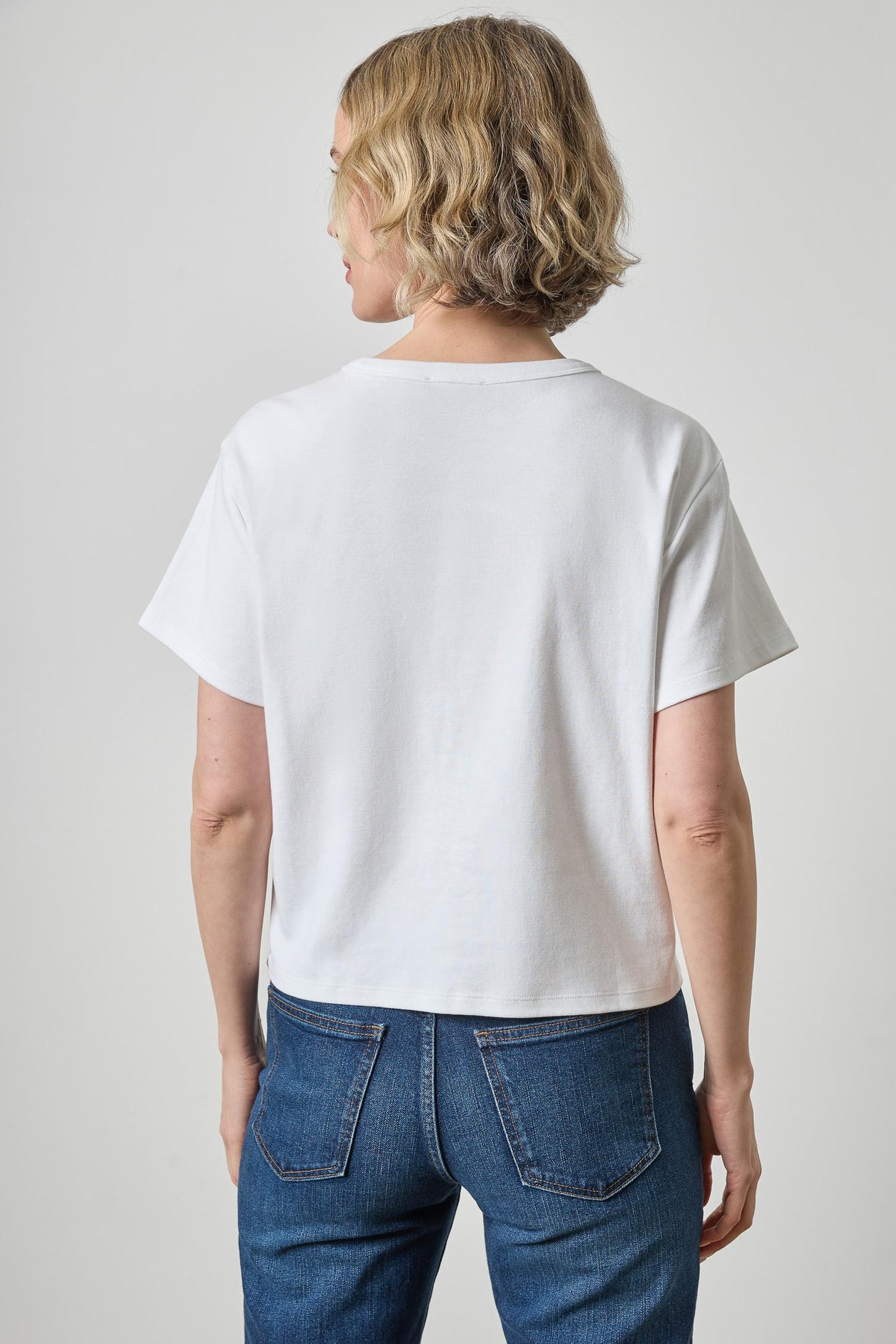 Easy Tee in white by Lilla P
