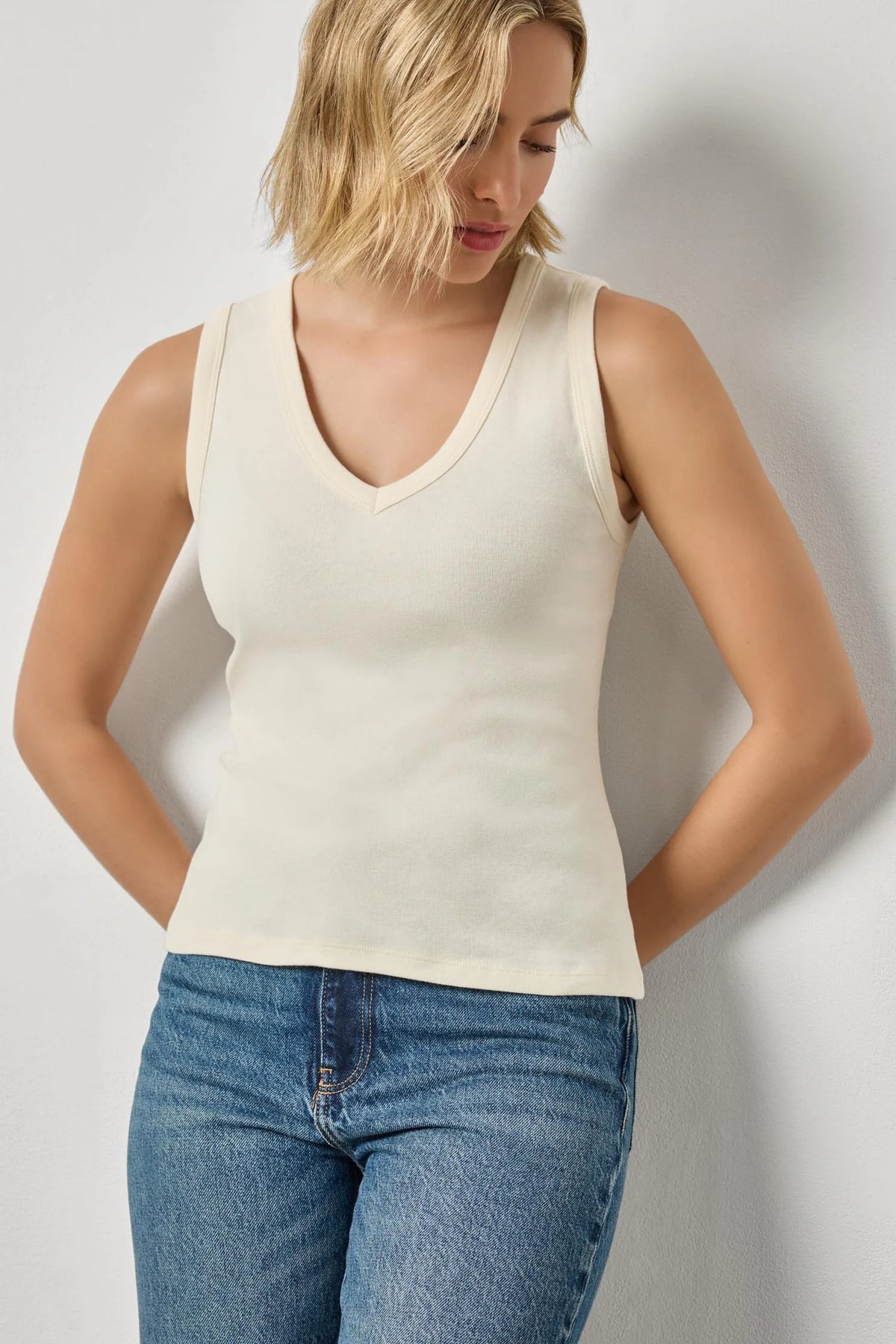 V-Neck Tank in rope by Lilla P