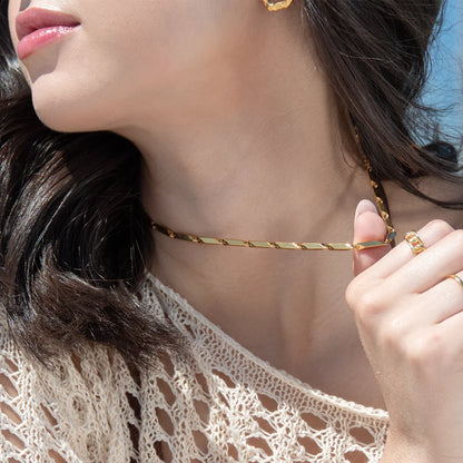 Rich Girl Necklace in gold by Splash