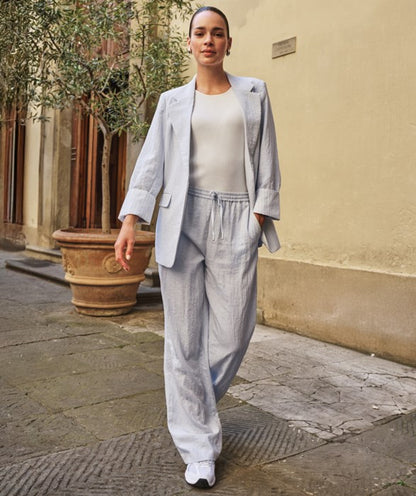 Crinkle Trousers in light sand by Esqualo