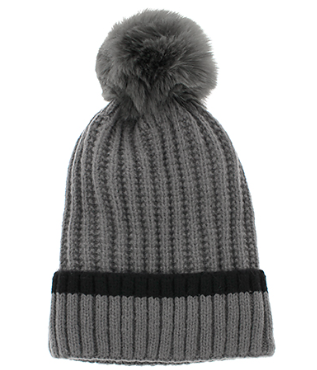 Fur Pom Pom Beanie in gray