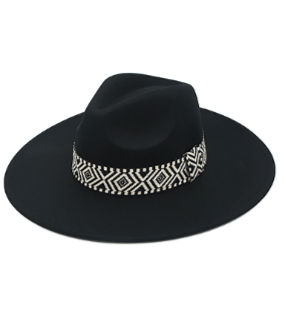Rhombus Pattern Band Hat in black