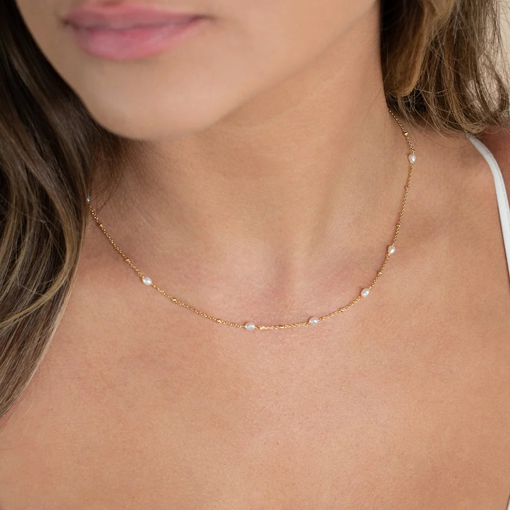 Smooth Operator Necklace in gold by Splash