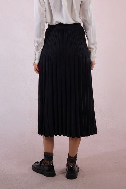 Sweater Skirt in black by Molly Bracken