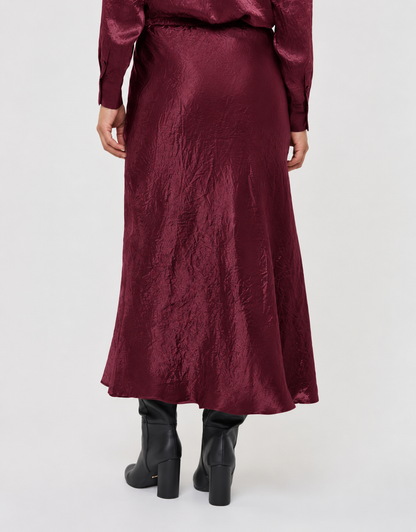 Silky Slip Skirt in merlot by Esqualo
