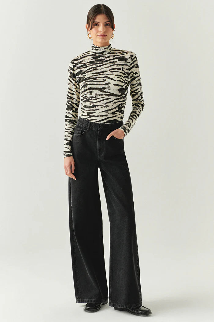 Laylani Zebra Print Top in black/beige by Exquise