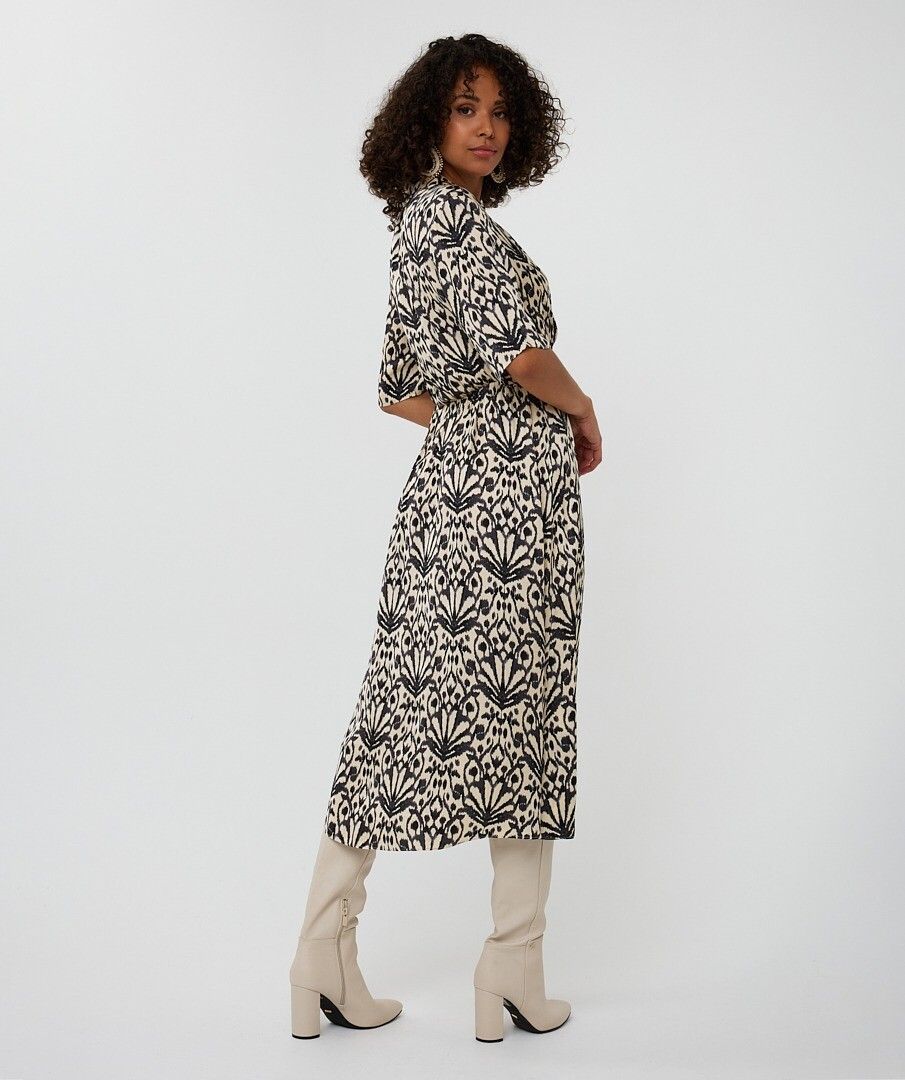 Midi Dress in city sign print by Esqualo