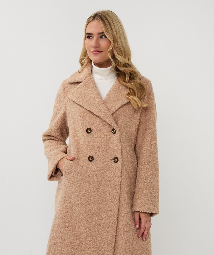 Long Boucle Coat in sand by Esqualo