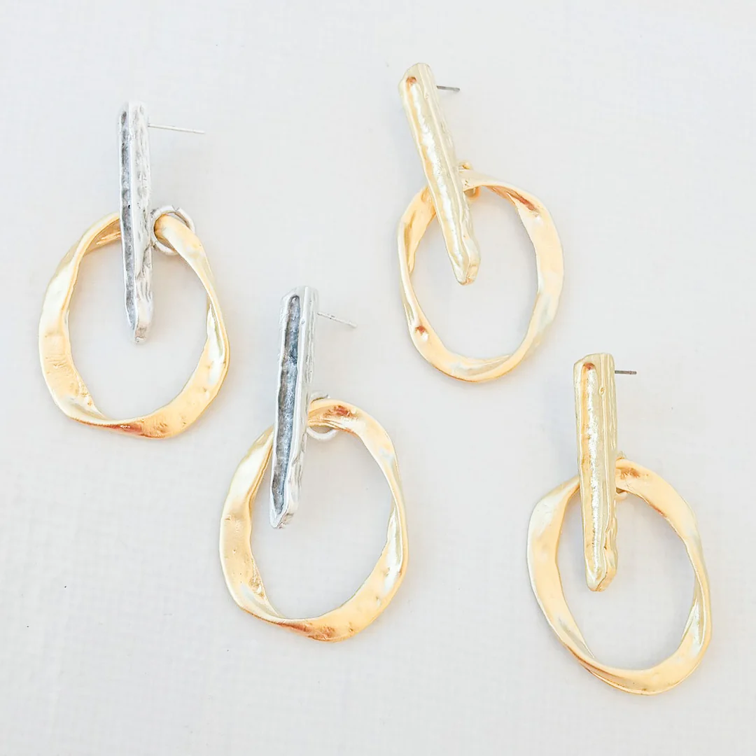 The Nova Circle/Stick Earring in gold by Virtue