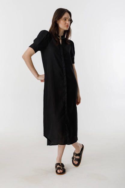 black linen midi dress trending spring outfit 