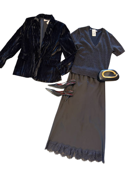 Velvet Blazer in black by Esqualo