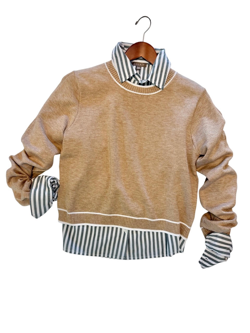 savvy | retail therapy womens beige crewneck sweater styled with a green striped button down 