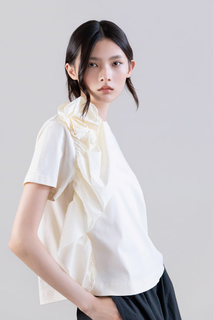 Short Sleeve Poplin Top with Flower Detail in ivory by Psophia