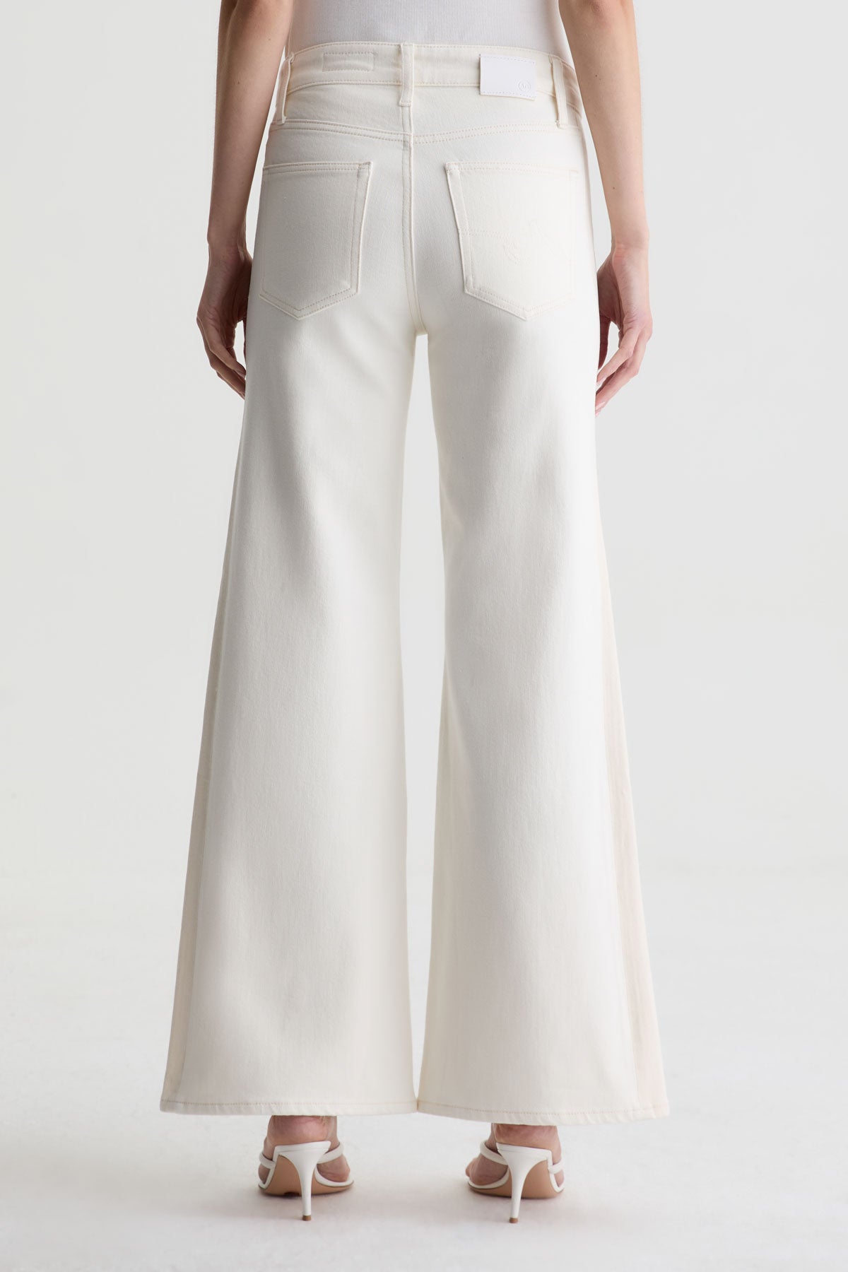 Saige High Rise Wide Leg in powder/ecru by AG