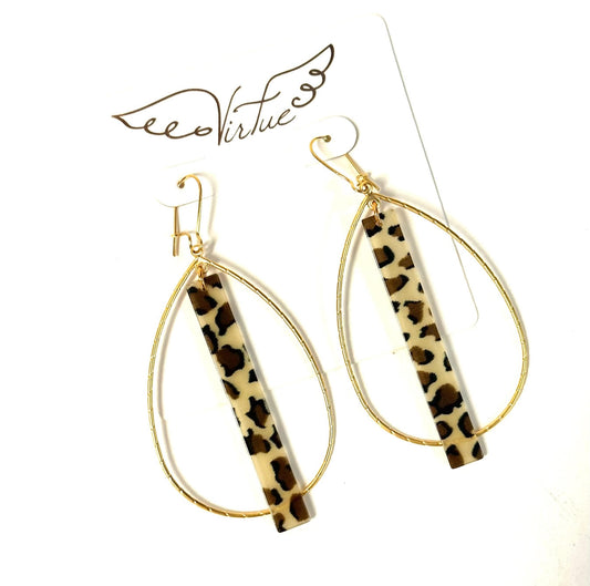 Acrylic Bar on Double Bale Hoop Earring in leopard by Virtue