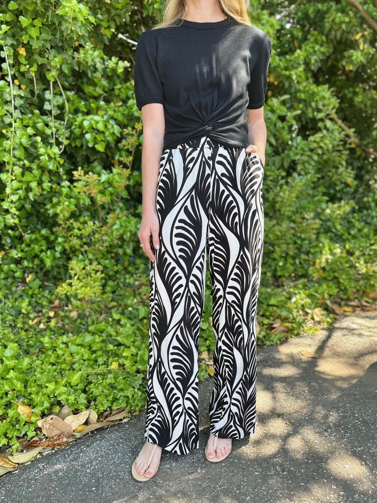 Summer Vibes Trousers black/white by Esqualo