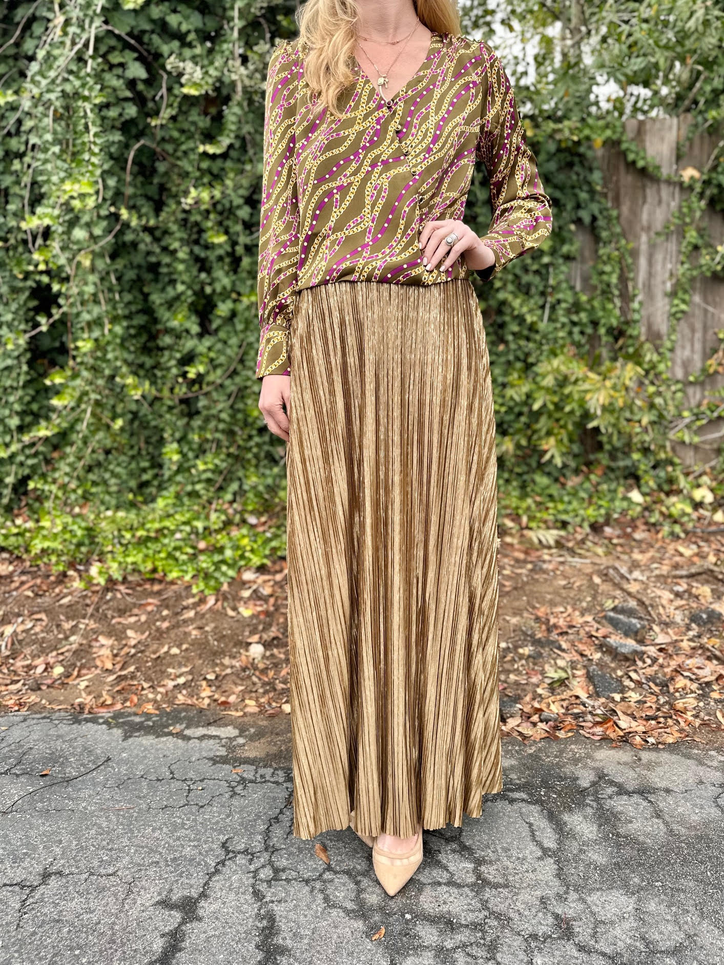 V-Neck Surplus Button Down Printed Blouse in olive/wine by Current Air