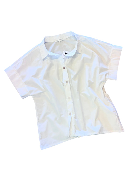 Half Sleeve Front Top in off white by Mododoc