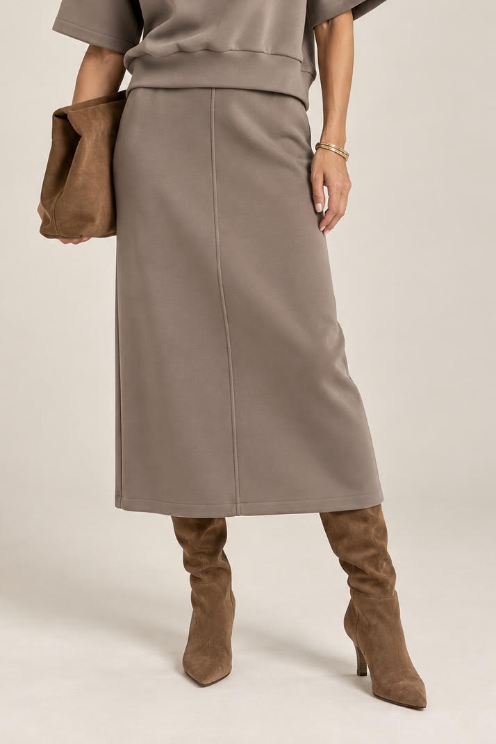 Scuba Skirt in brown by B-YU