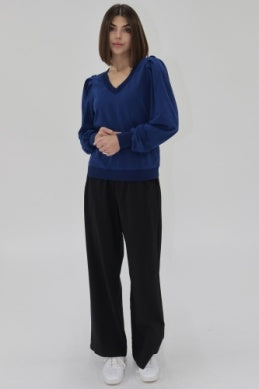 Sammi V-Neck Sweatshirt in blue depths by Another Love