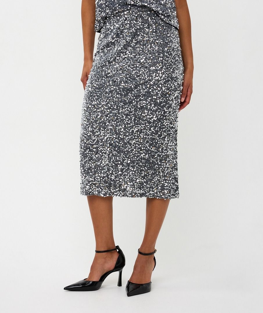 Sequin Skirt in silver by Esqualo