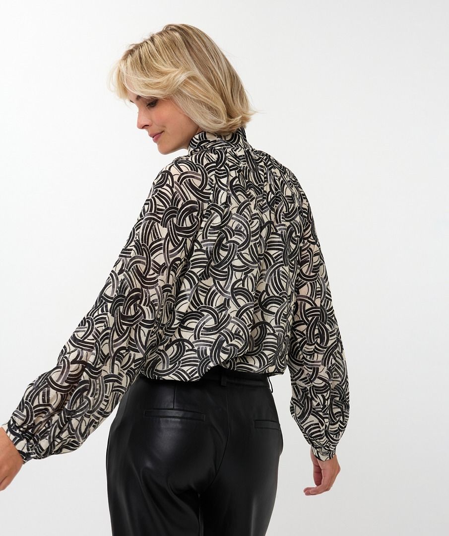 Button Up Print Blouse in bow sparkling nights by Esqualo